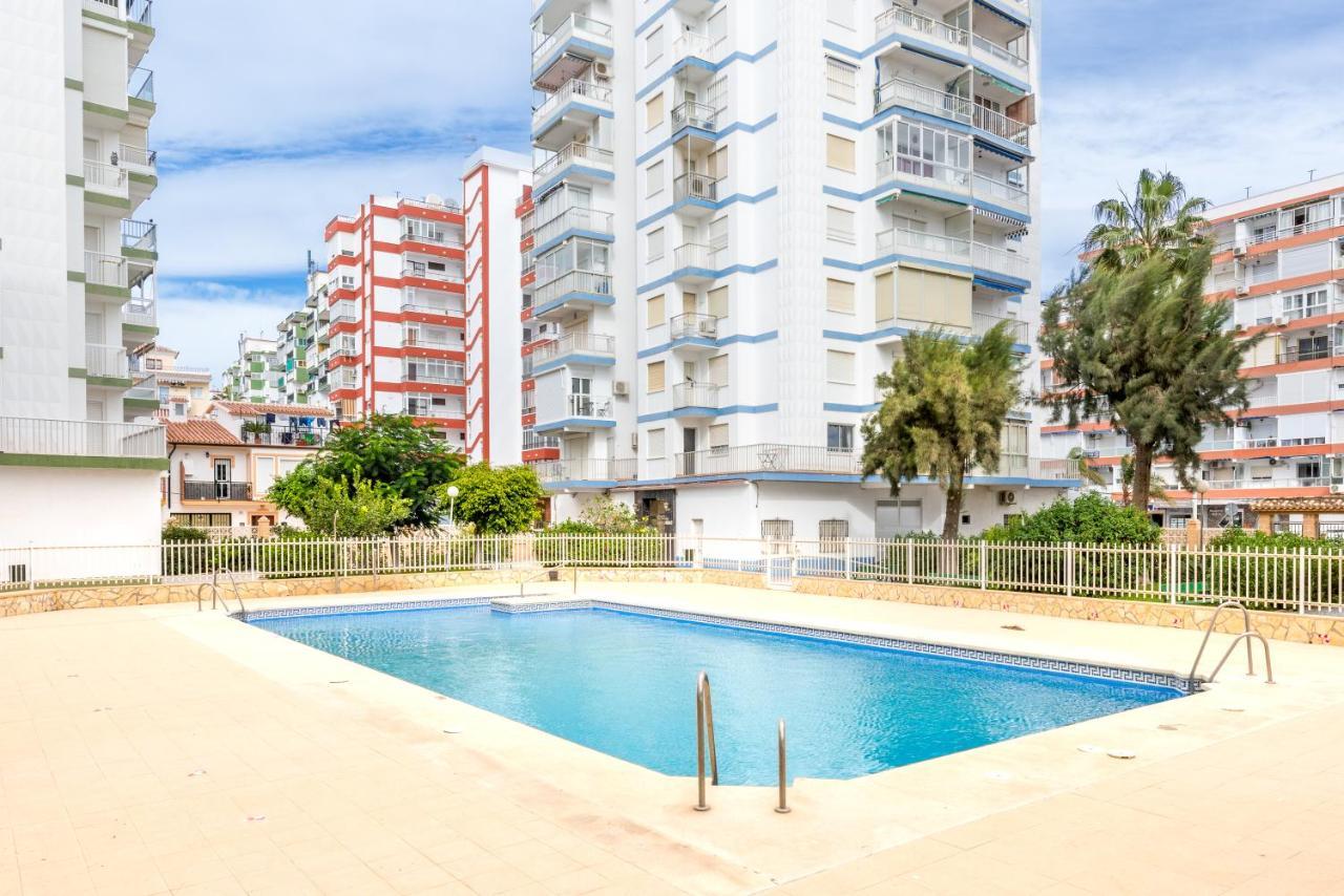 Seafront Apartment Torre Del Mar Extérieur photo