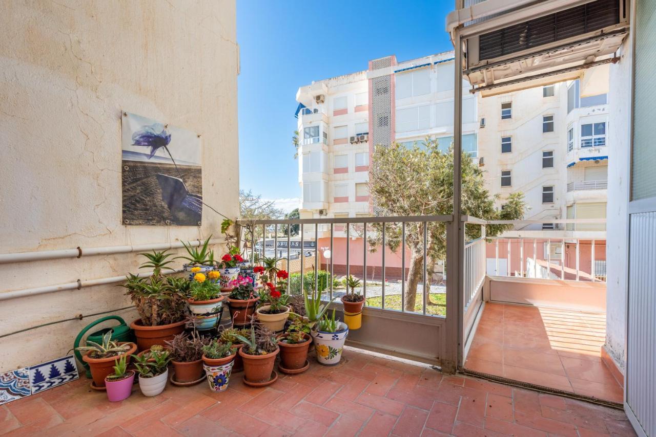 Seafront Apartment Torre Del Mar Extérieur photo