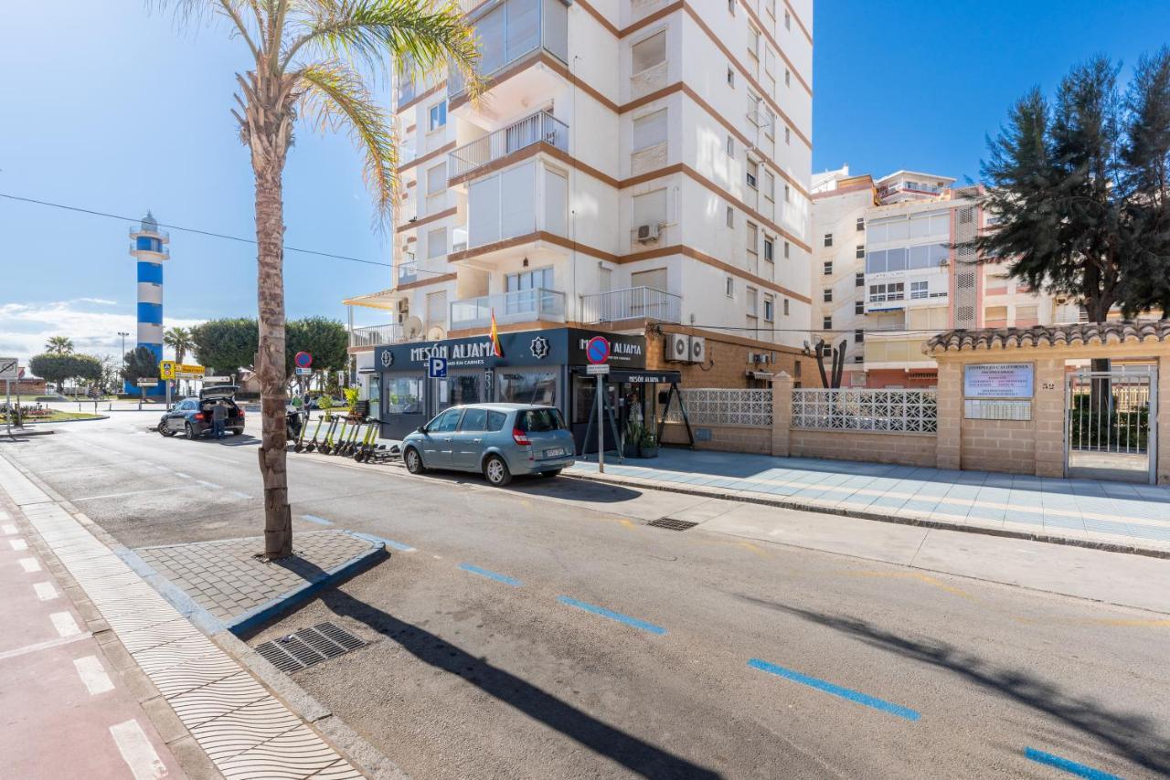 Seafront Apartment Torre Del Mar Extérieur photo