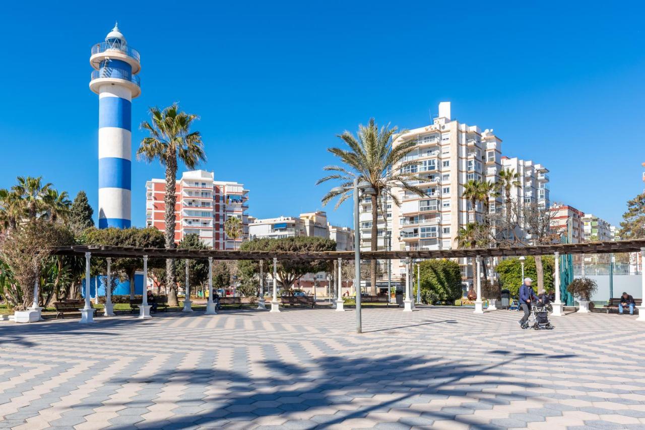 Seafront Apartment Torre Del Mar Extérieur photo
