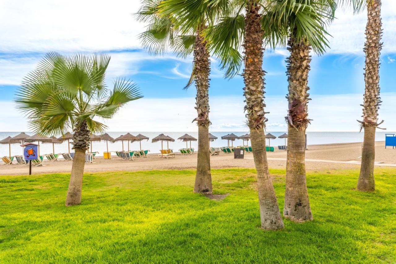 Seafront Apartment Torre Del Mar Extérieur photo