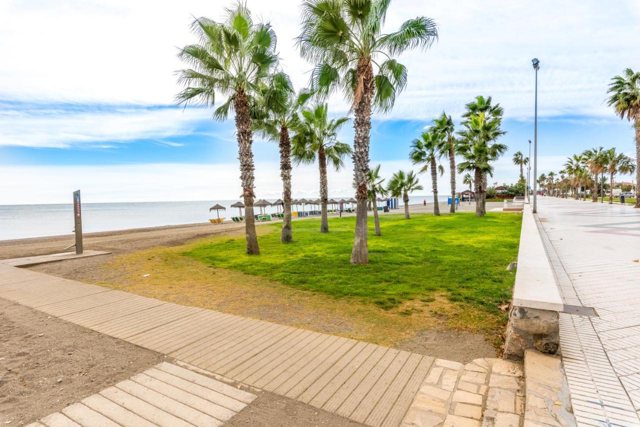 Seafront Apartment Torre Del Mar Extérieur photo