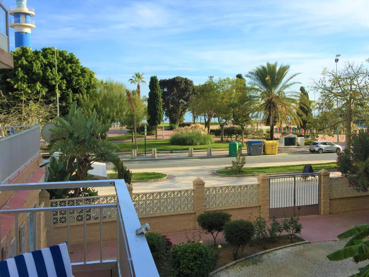 Seafront Apartment Torre Del Mar Extérieur photo